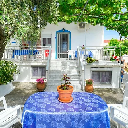 Vaitsa House * Κοίνυρα